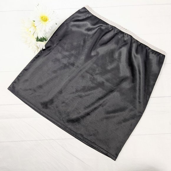 Tommy Hilfiger Black Satin Slip Skirt Size Large - Picture 5 of 6